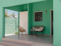 Voorterras dekluxe bungalow.jpg