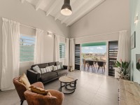 Woonkamer deluxe bungalow(1).jpg