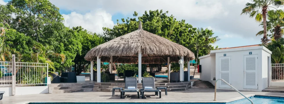 Bon-Bini-Resort-Swimming-Pool-Curaçao.webp