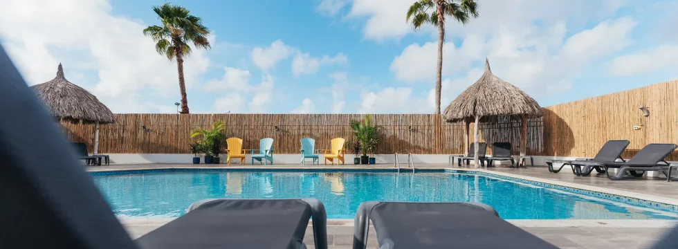 Tropical-Swimming-Pool-Bon-Bini-Curaçao.webp